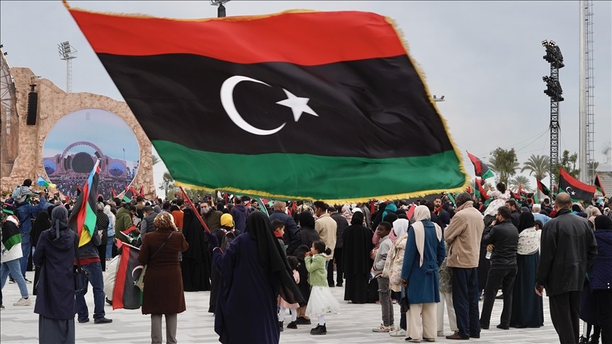BİNGAZİ'NİN TRABLUS'A MEYDAN OKUMASI: LİBYA DEVRİMİ