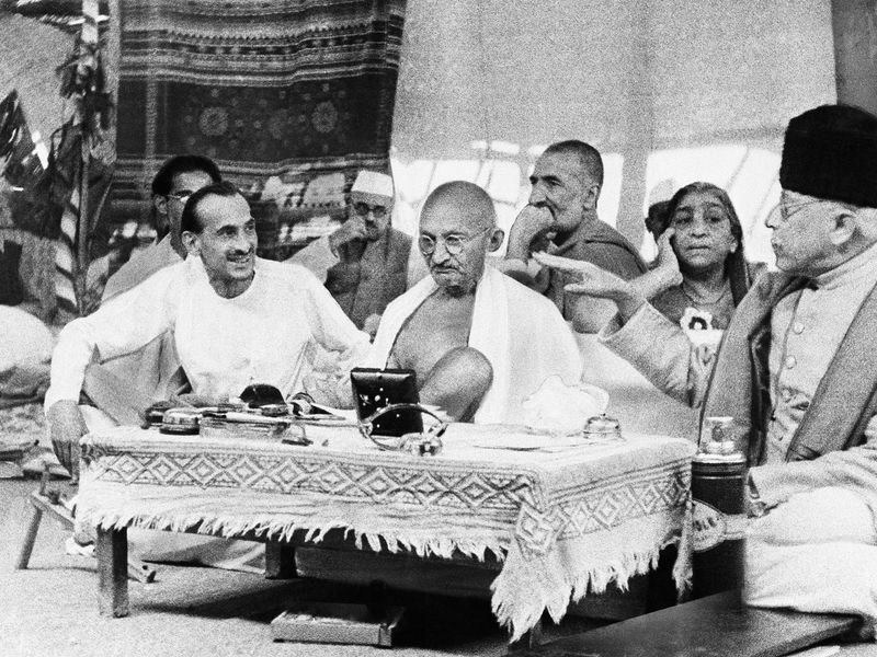 gandhi-Muslims-india.jpg